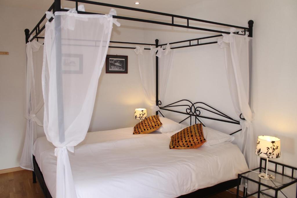 Petit Hotel De Chaumont Room photo